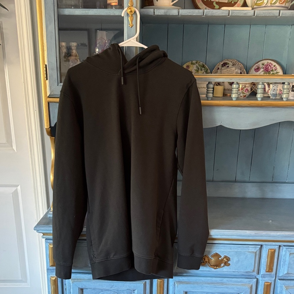 Cuts Clothing Black Men's Hoodie Sweater